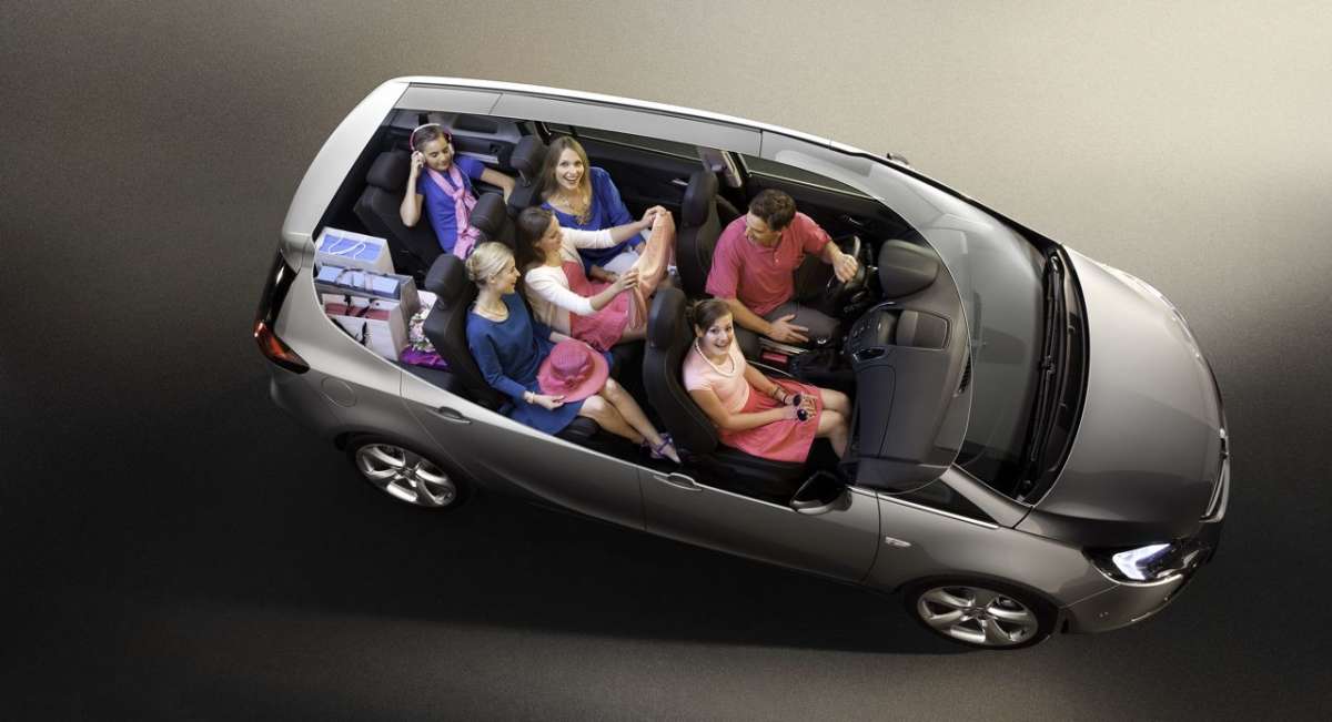 What car hire in Ibiza advice?