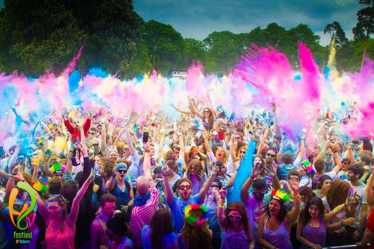 The Holi festival arrives in Ibiza – Feel the color of India